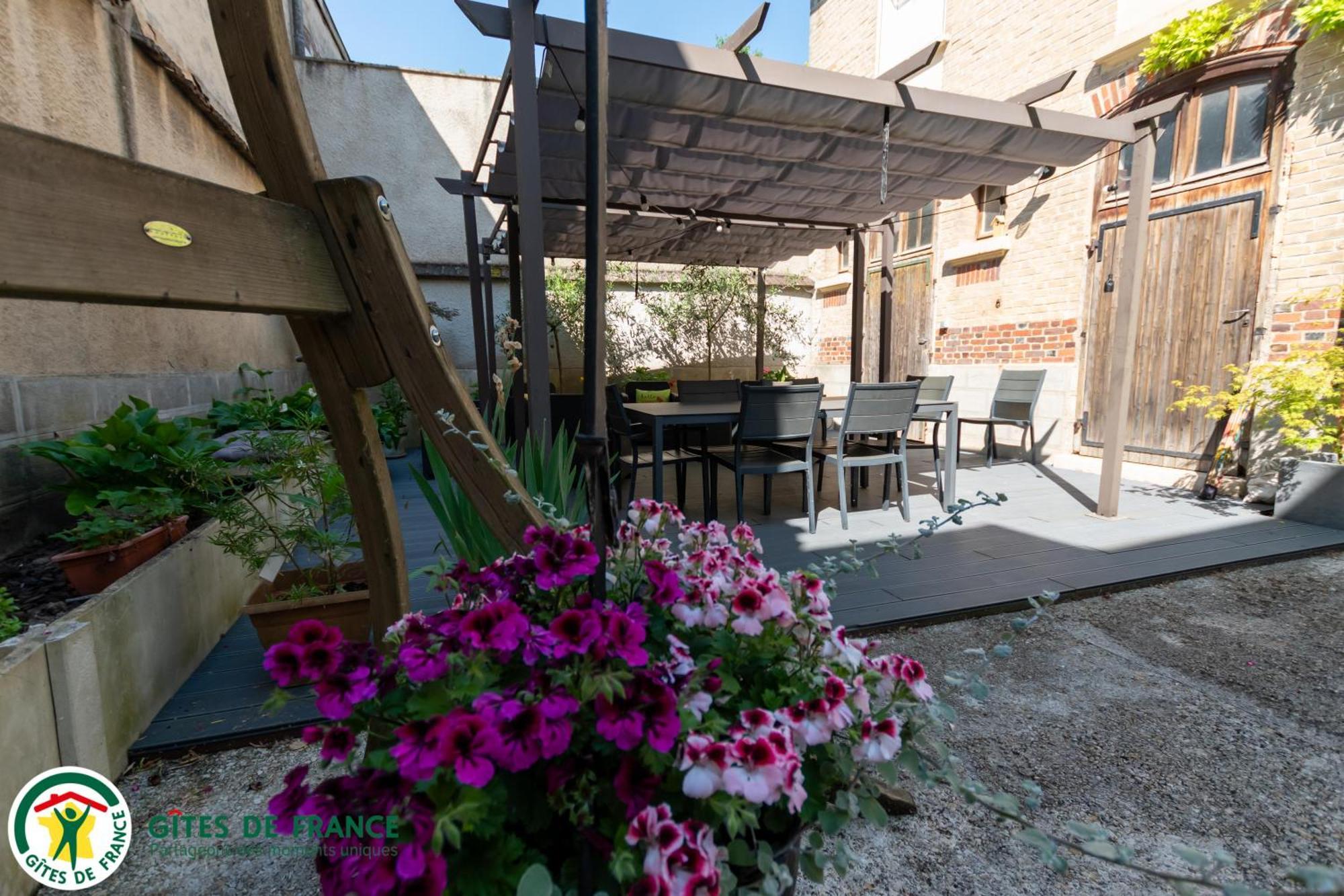 Bed and Breakfast La Goutte D'Or Avize Екстер'єр фото